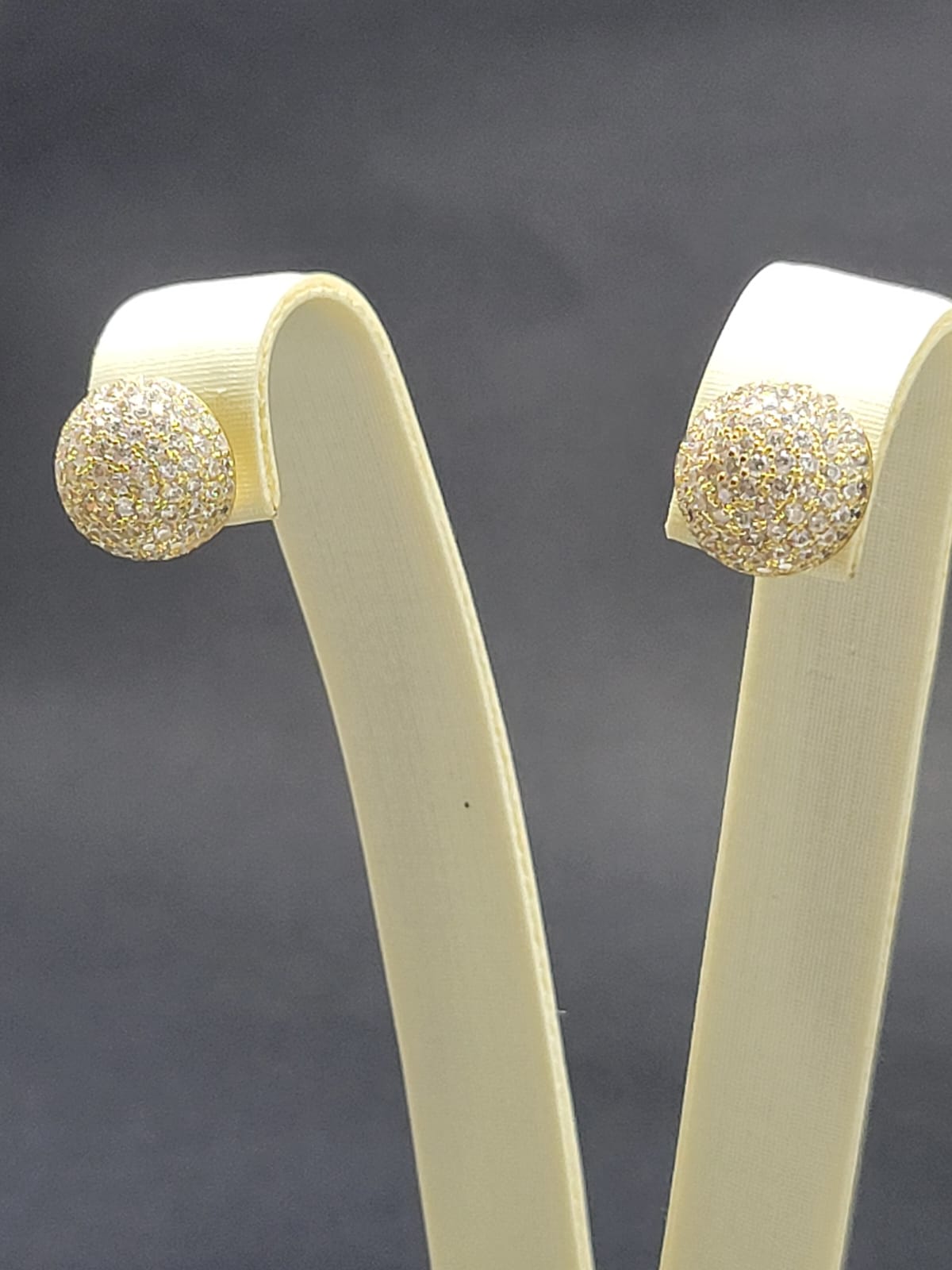 Giselle Earring