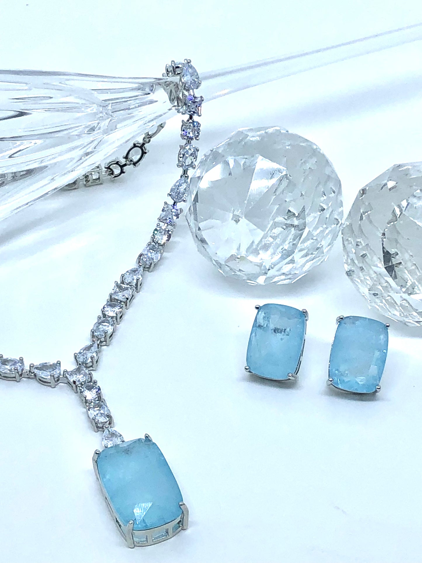 Queen Necklace