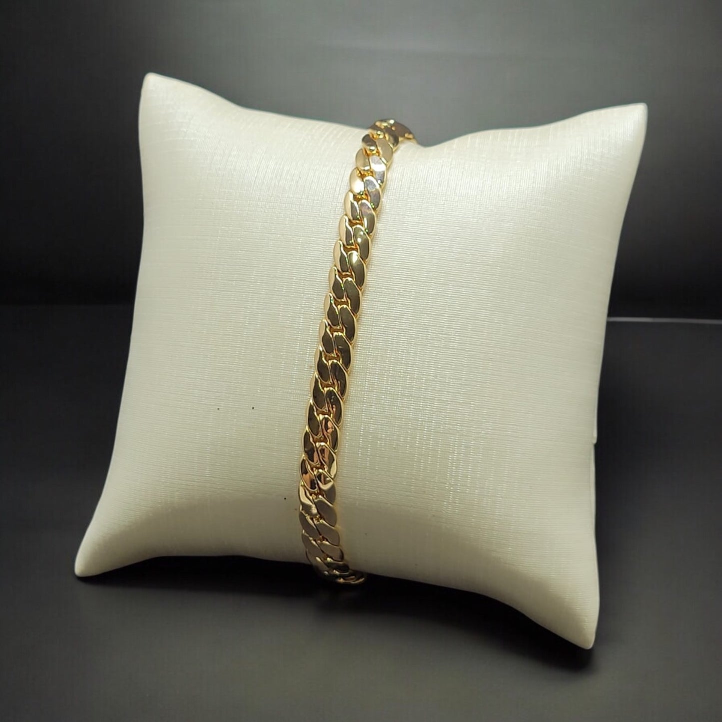 Shaila Bracelet