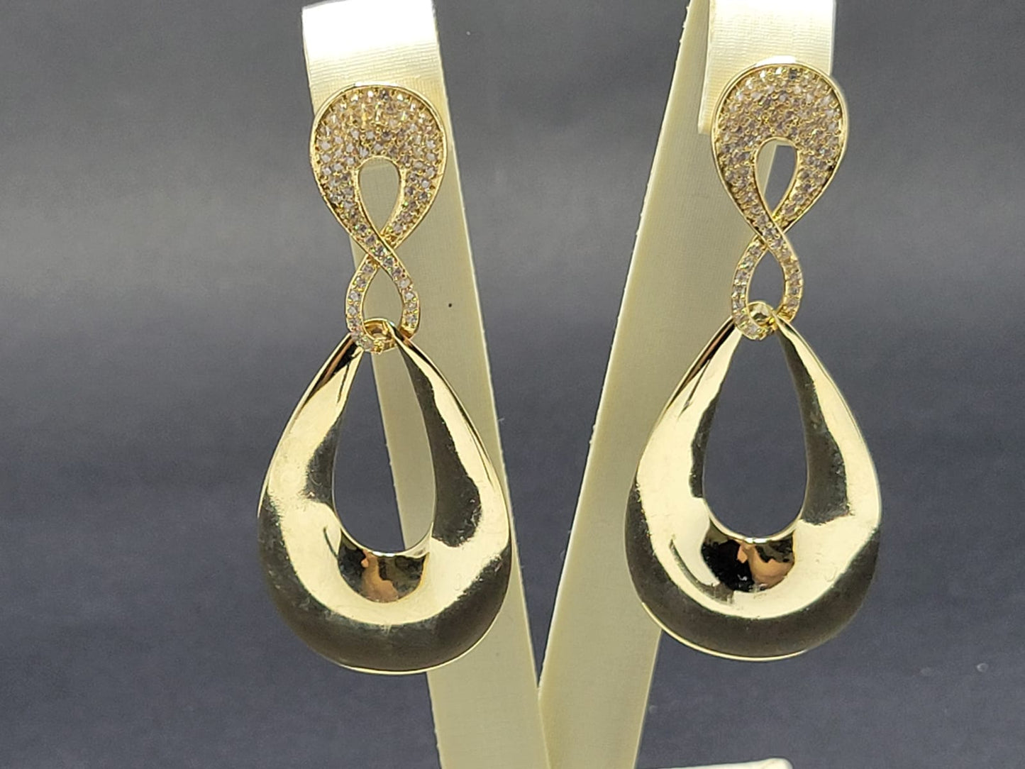 Alissa Earring