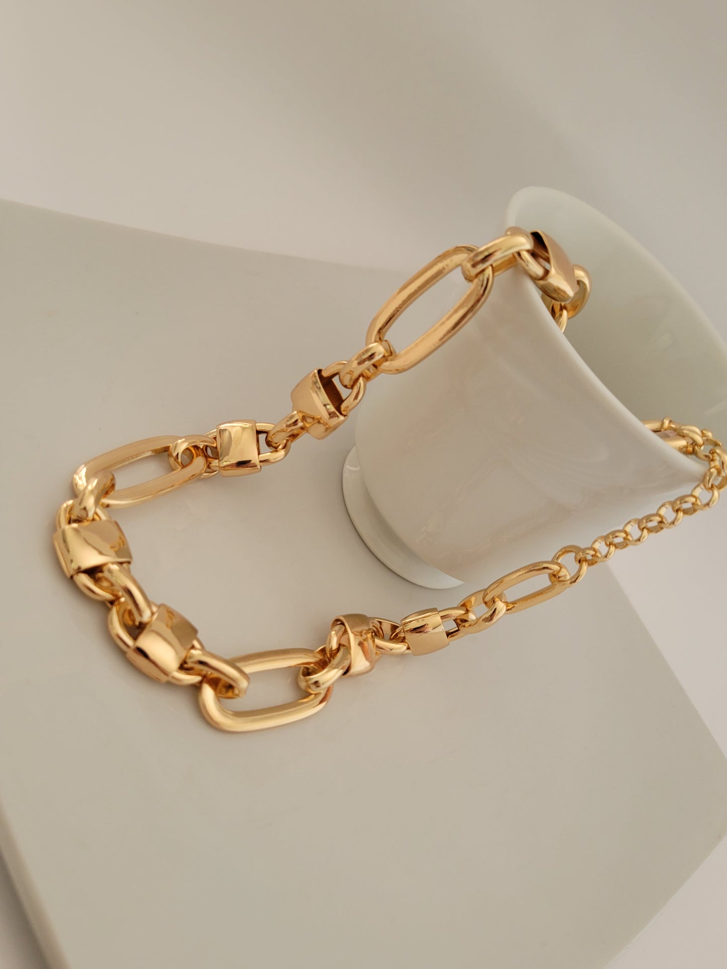 Roxy Necklace