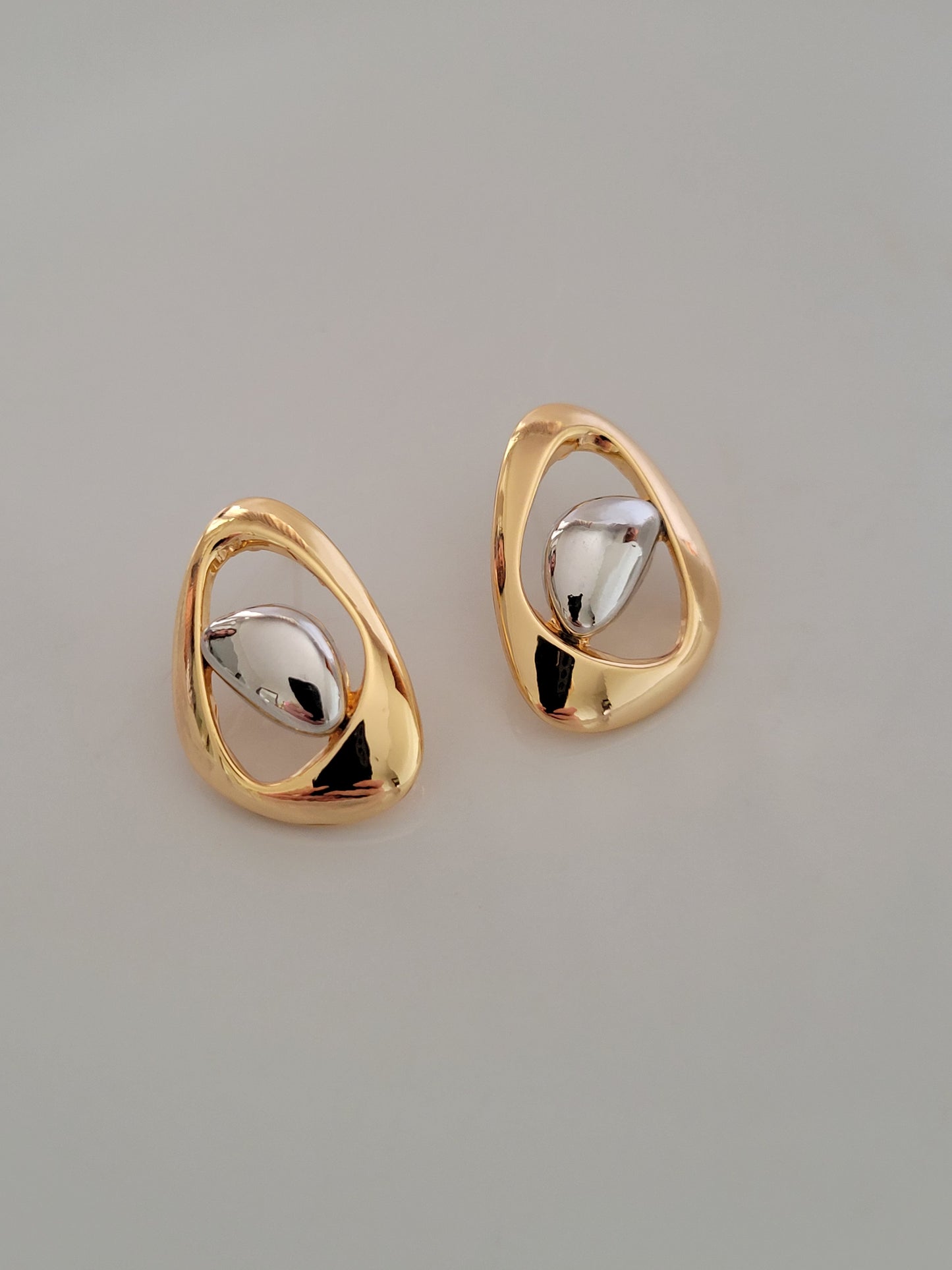 Tiely Earring