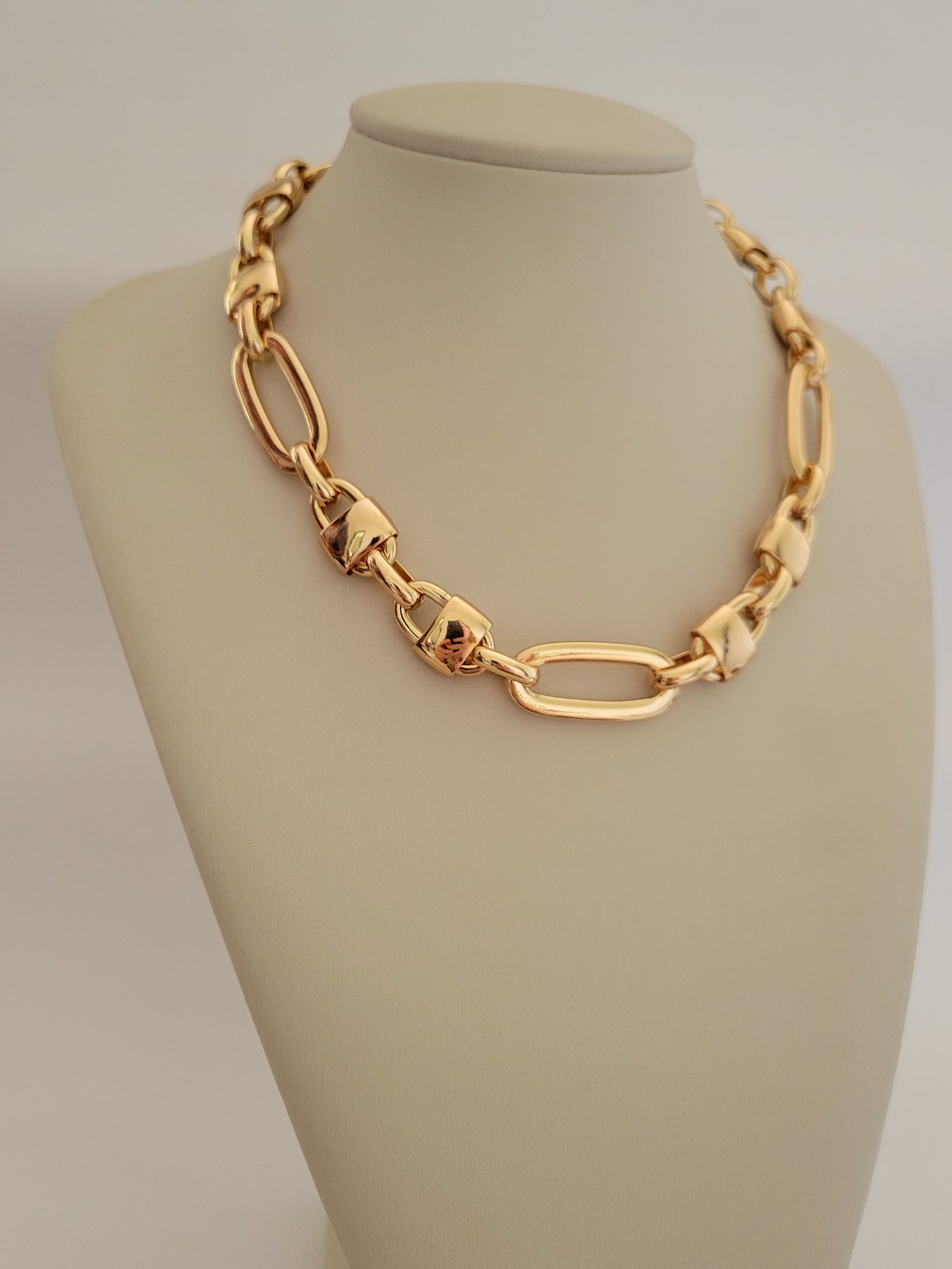 Roxy Necklace