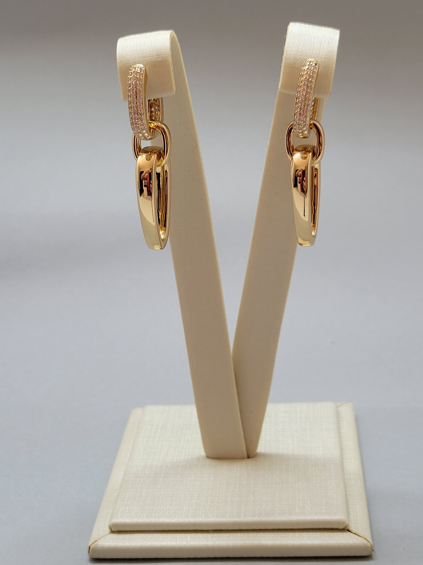 Pati Earring