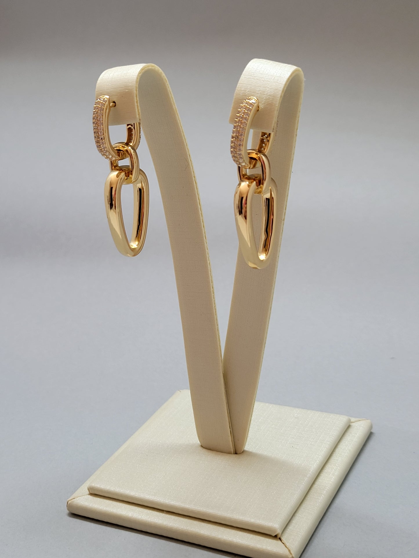 Pati Earring