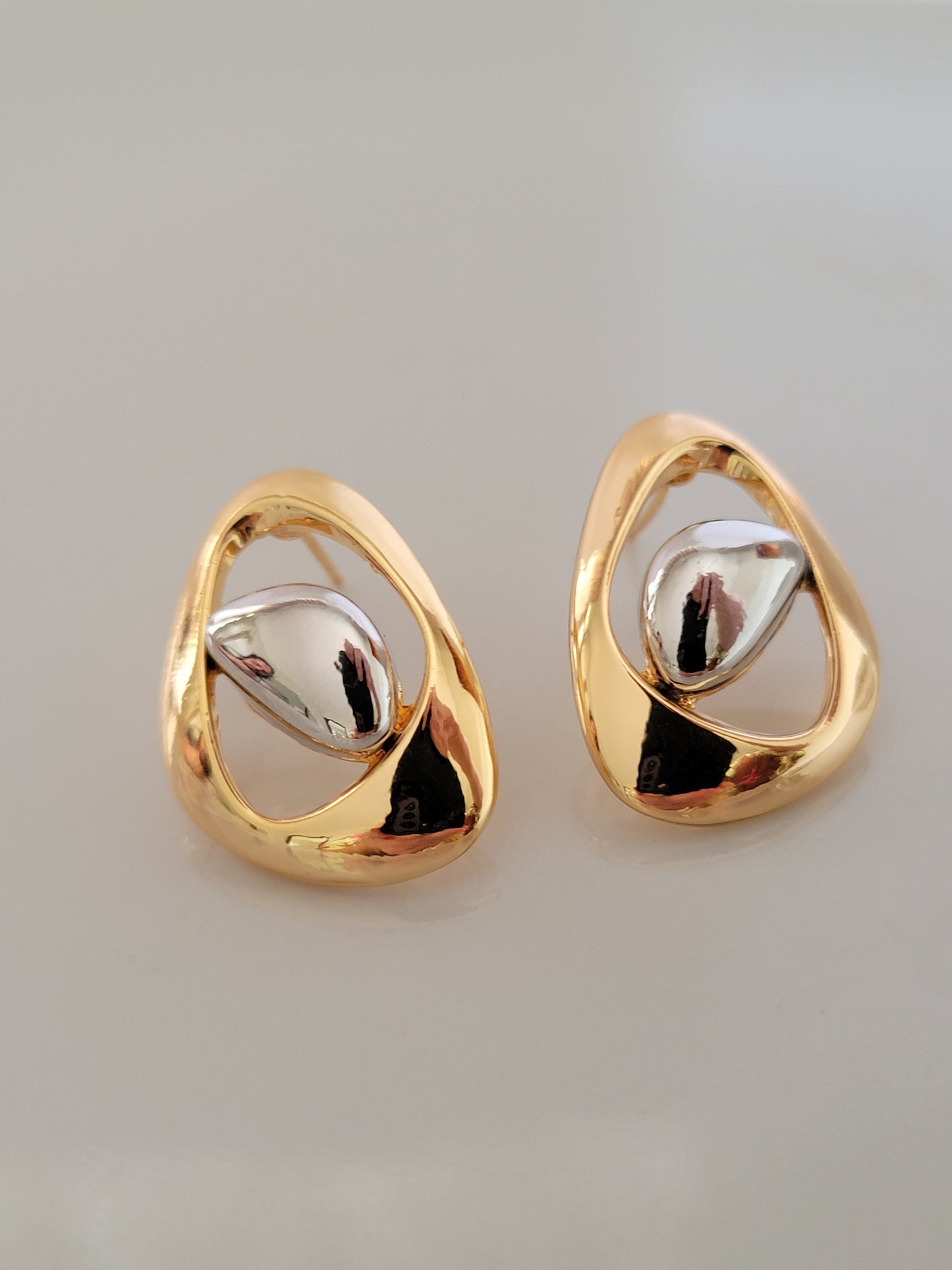 Tiely Earring