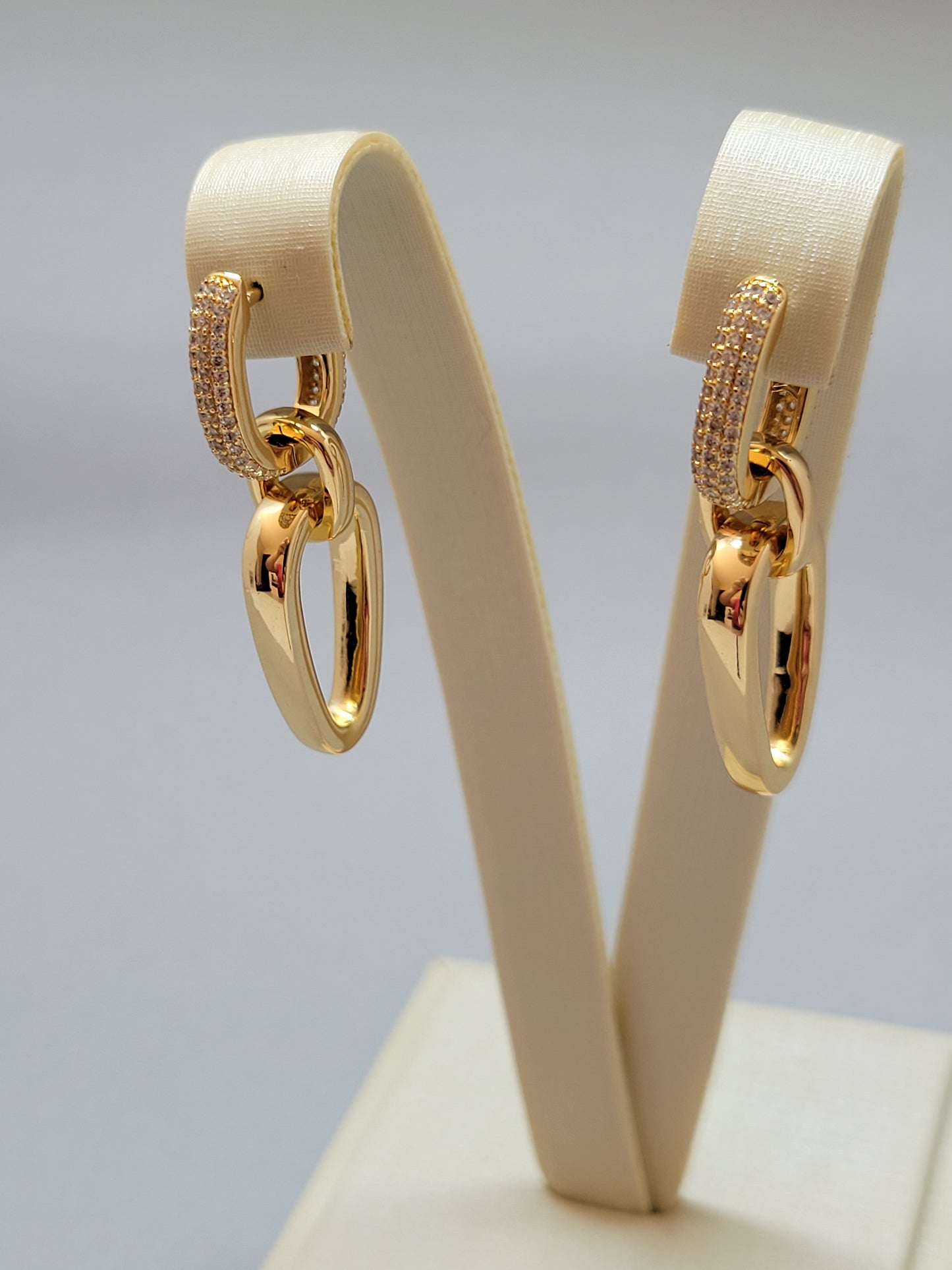 Pati Earring