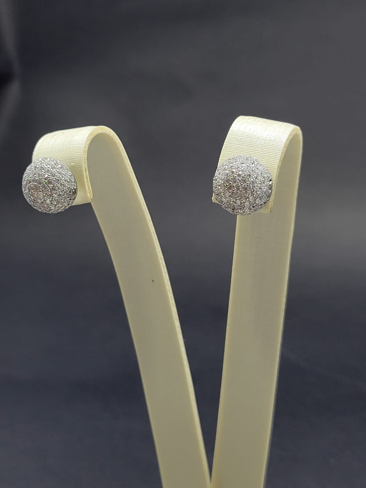Giselle Earring