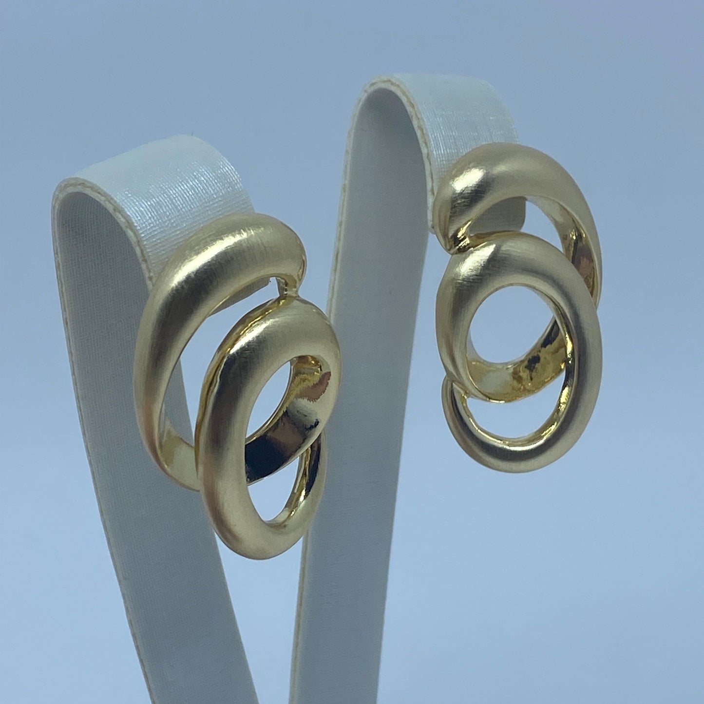 Curve Earring