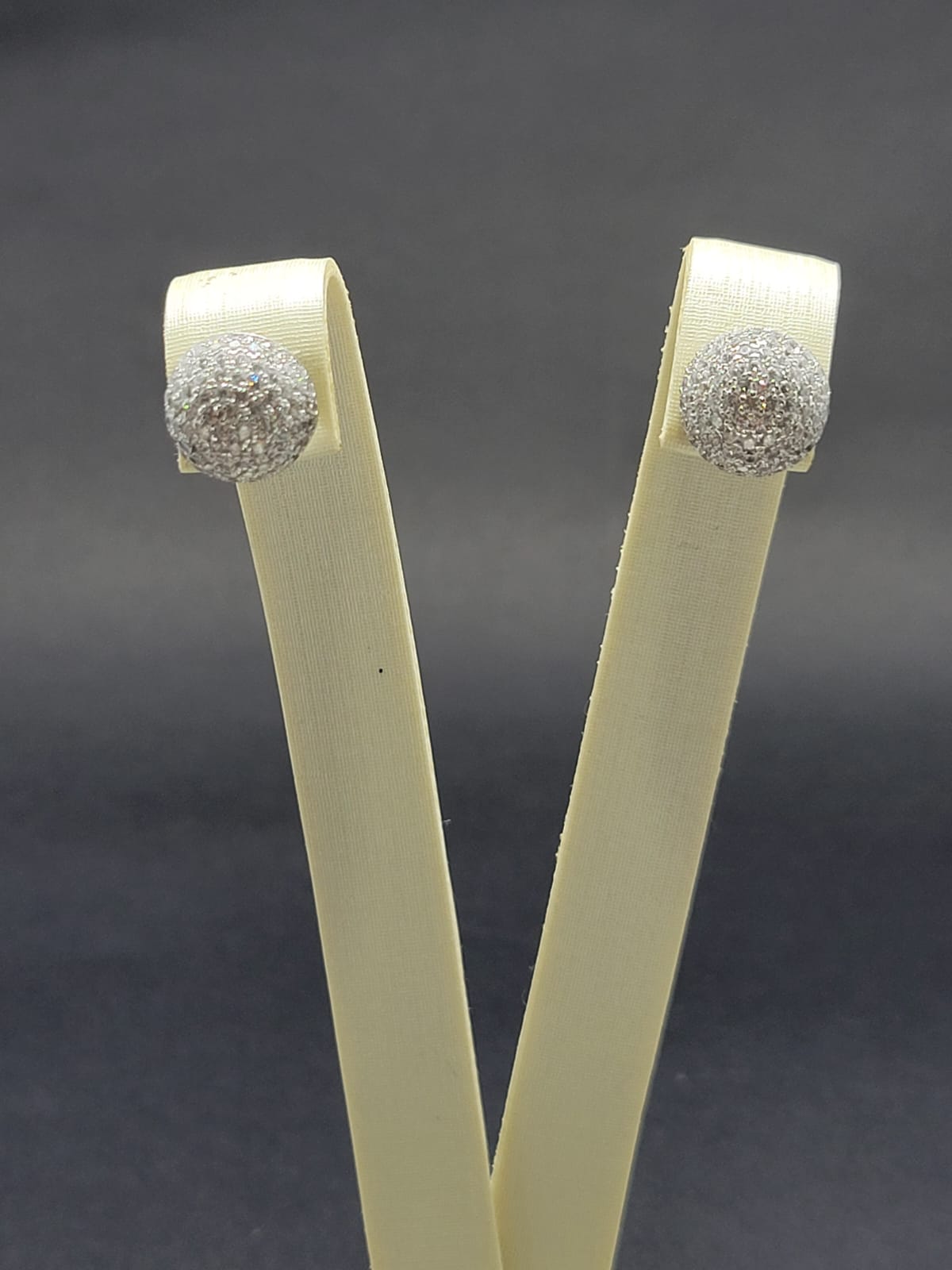 Giselle Earring