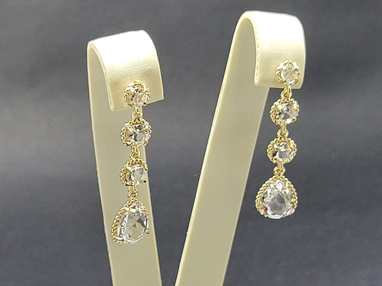 Luna Earring