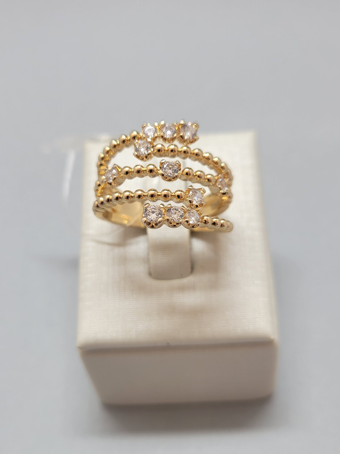 Laurel Spiral Ring