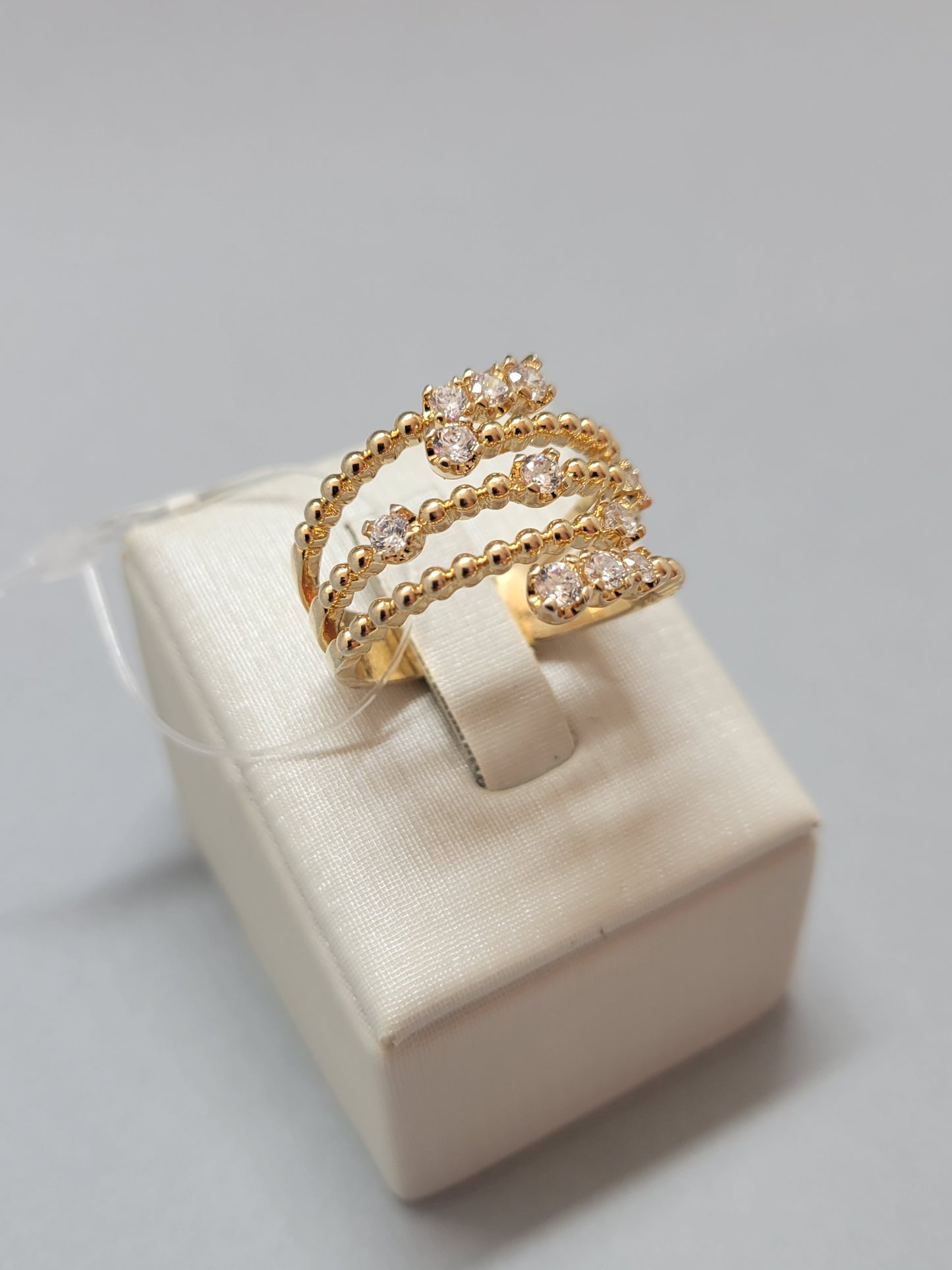 Laurel Spiral Ring